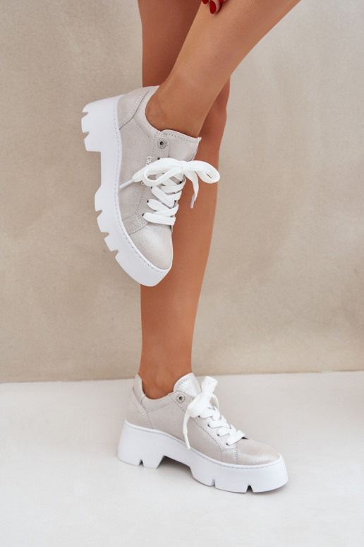 Scarpe modello sneakers scarpe da ginnastica con una piattaforma CheBello 4632 color argento