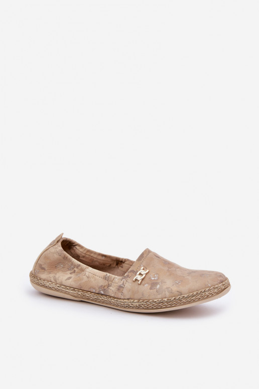 Stile elegante Espadrillas in pelle scamosciata con fiori Femminile Zazoo 10177 beige