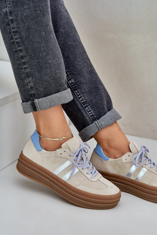 Zazoo N1068S4 Scarpe modello Sneakers in camoscio con una piattaforma beige Zazoo N1068S4 Scarpe modello Sneakers in camoscio con una piattaforma beige