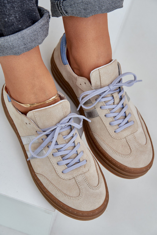 Zazoo N1068S4 Scarpe modello Sneakers in camoscio con una piattaforma beige Zazoo N1068S4 Scarpe modello Sneakers in camoscio con una piattaforma beige