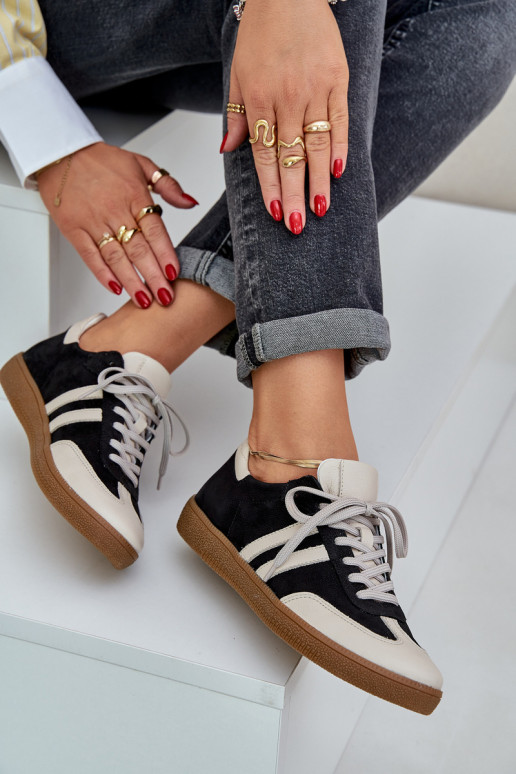 Zazoo N1068 Pelle Basso Scarpe modello sneakers Femminile colore nero Zazoo N1068 Pelle Basso Scarpe modello sneakers Femminile colore nero