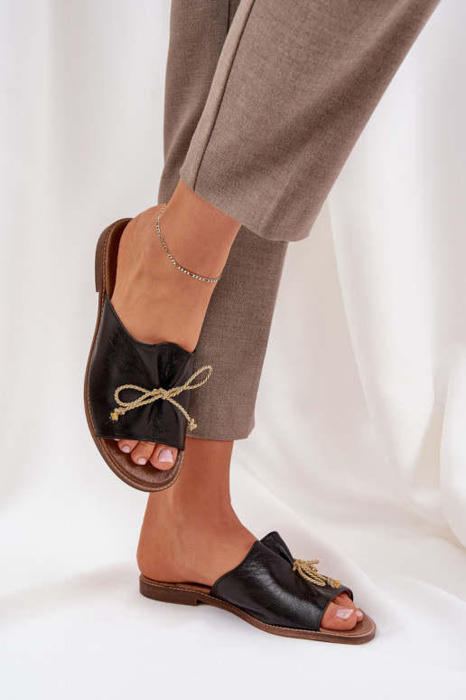 Pelle isoscele Stile elegante Pantofole con nastri LeAski 3572 colore nero Pelle isoscele Stile elegante Pantofole con nastri LeAski 3572 colore nero