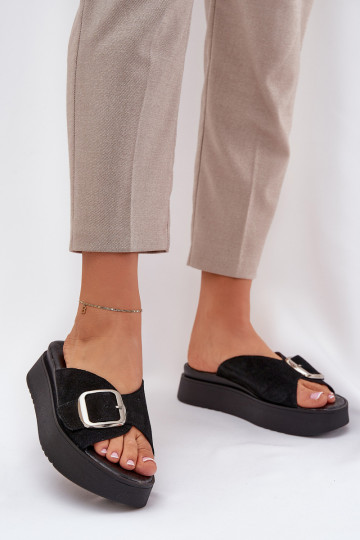 Pantofole da donna in pelle scamosciata con fibbie con una piattaforma Zazoo 3019 colore nero