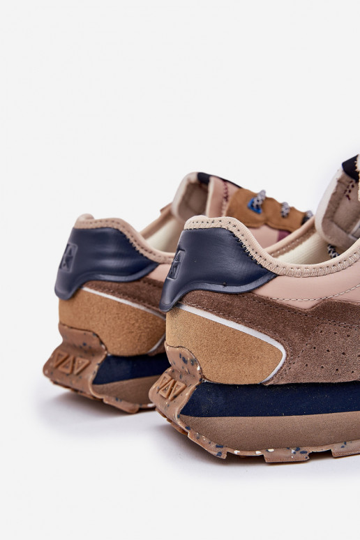 dalla pelle scamosciata Scarpe modello sneakers Deveschio con una piattaforma Big Star RR174475 Hi-Poly System beige dalla pelle scamosciata Scarpe modello sneakers Deveschio con una piattaforma Big Star RR174475 Hi-Poly System beige