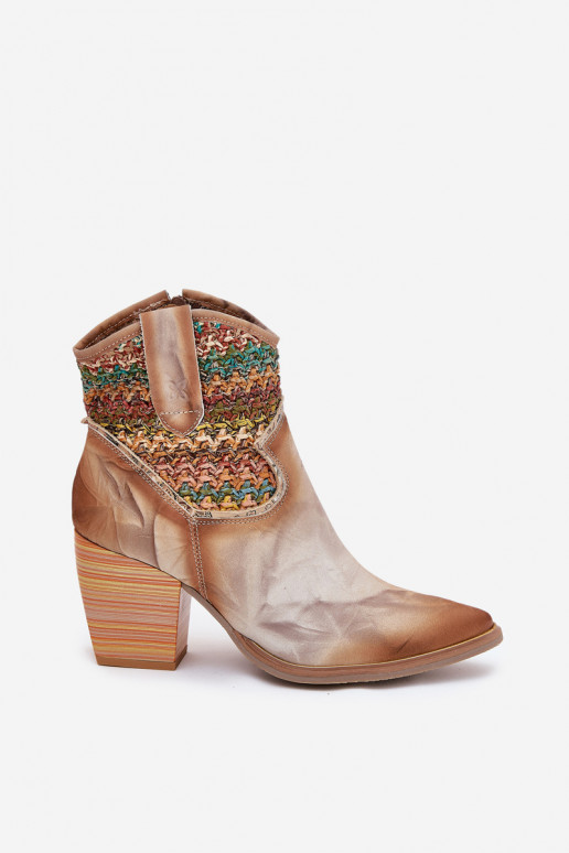 Pelle stivali stile coAboy con i tacchi decorare Plecionką Deveciejka 06810-29 Colori differenti