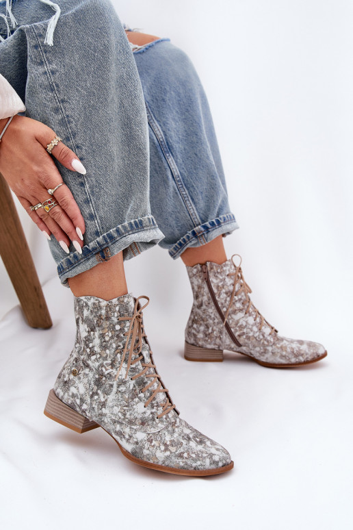 Pelle Elegantellato Stivali con tacchi larghi Deveciejka 06391-25 beige