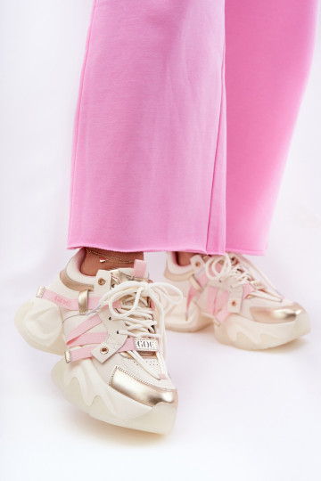 Pelle Scarpe modello sneakers Femminile con suole massicce alla moda GOE RR2N4031 beige