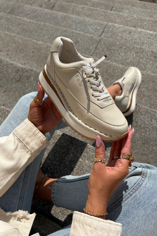 Pelle Scarpe modello sneakers Femminile con una piattaforma Big Star RR274A334 beige