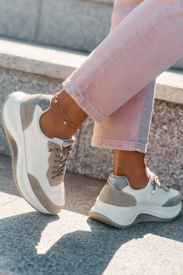 dalla pelle scamosciata Scarpe modello sneakers Femminile con una piattaforma Big Star RR274A344 HI-POLY SYSTEM beige