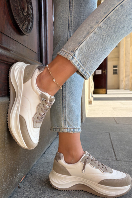 dalla pelle scamosciata Scarpe modello sneakers Femminile con una piattaforma Big Star RR274A344 HI-POLY SYSTEM beige