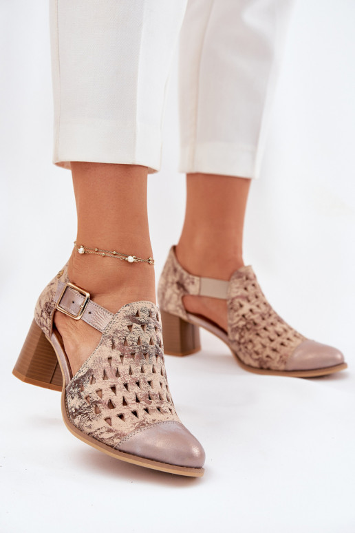 Femminile Pelle Stivali traforati Deveciejka 04962-43 beige-colore dorato