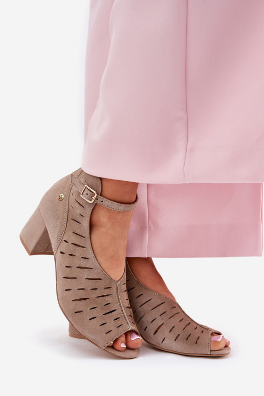 dalla pelle scamosciata Stivali da donna Deveciejka 06893-10 beige