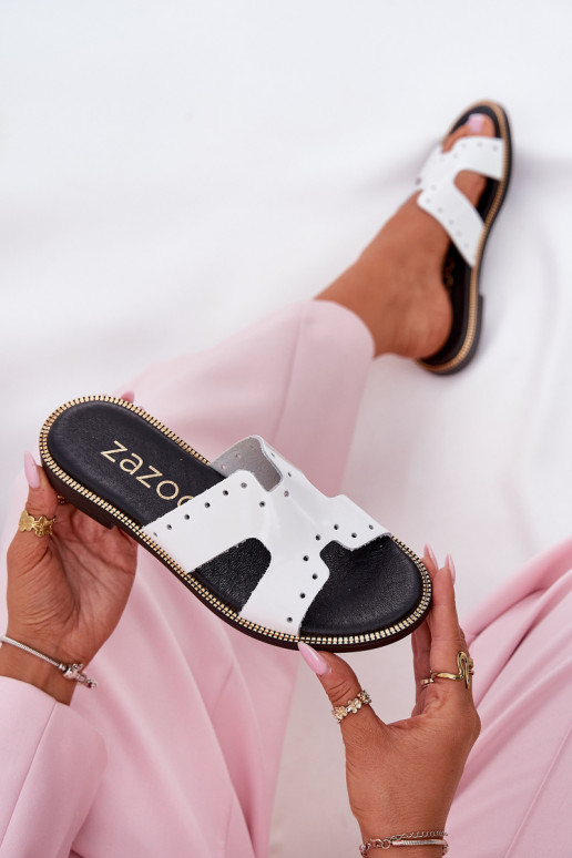 Zazoo 40326 con effetto vernice Femminile Pantofole Con ritagli decorativi Colore bianco Zazoo 40326 con effetto vernice Femminile Pantofole Con ritagli decorativi Colore bianco