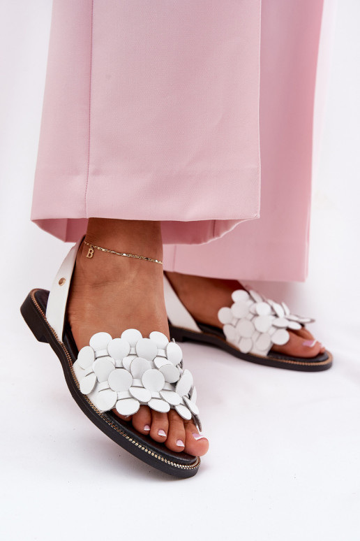 Sandali da donna con tacchi larghi Zazoo 40425 Colore bianco