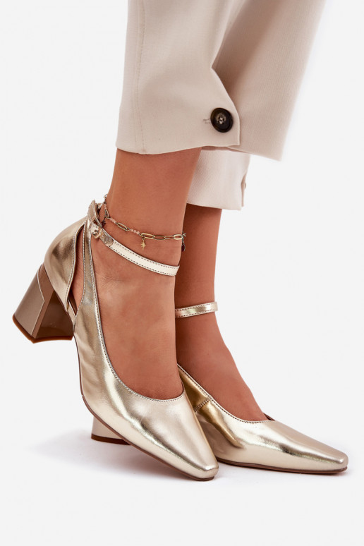 Pelle Scarpe con i tacchi Deveciejka K6816-25 colore dorato Pelle Scarpe con i tacchi Deveciejka K6816-25 colore dorato