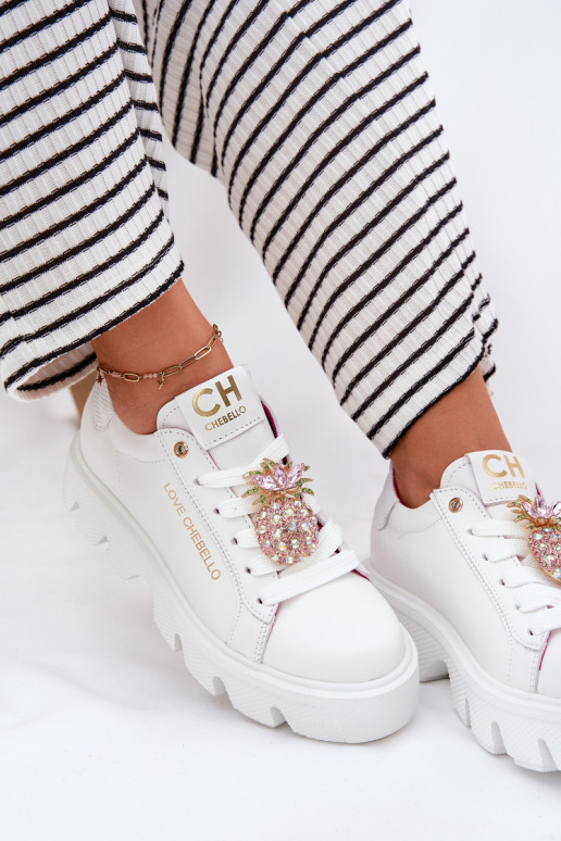 Pelle Scarpe modello sneakers decorare Broszką Ananas CheBello 4651 Colore bianco Pelle Scarpe modello sneakers decorare Broszką Ananas CheBello 4651 Colore bianco