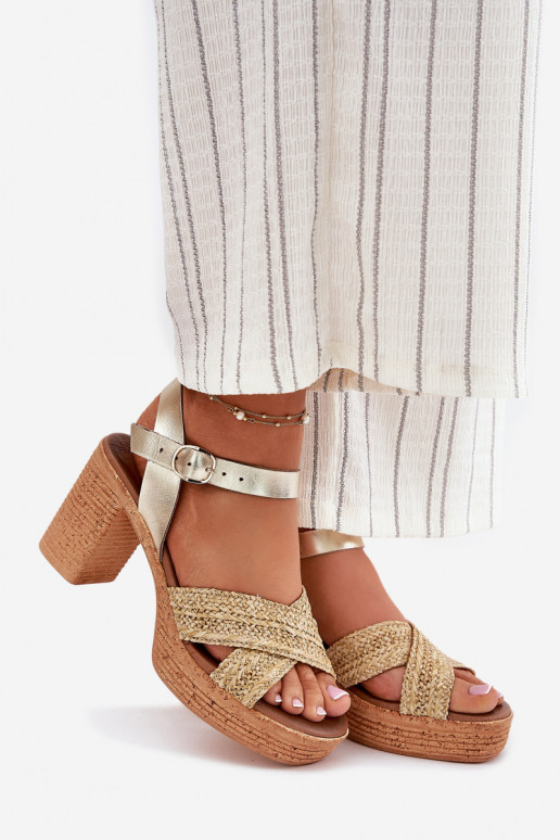 Sandali da donna con tacco Con treccia A Paskach Zazoo 40460 colore dorato Sandali da donna con tacco Con treccia A Paskach Zazoo 40460 colore dorato