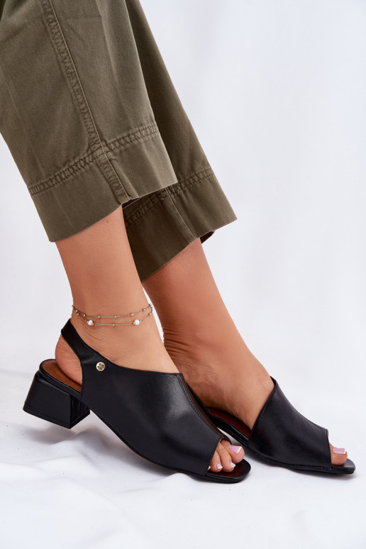 Sandali da donna Femminile Klocke Deveciejka 06975-01 colore nero Sandali da donna Femminile Klocke Deveciejka 06975-01 colore nero