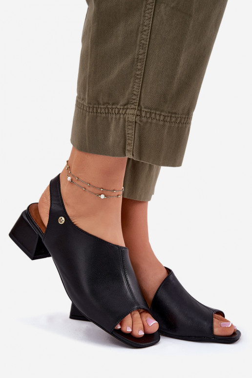 Sandali da donna Femminile Klocke Deveciejka 06975-01 colore nero Sandali da donna Femminile Klocke Deveciejka 06975-01 colore nero