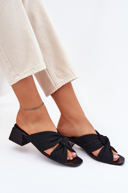 Pantofole da donna Klocke Deveciejka 06955-01 colore nero Pantofole da donna Klocke Deveciejka 06955-01 colore nero