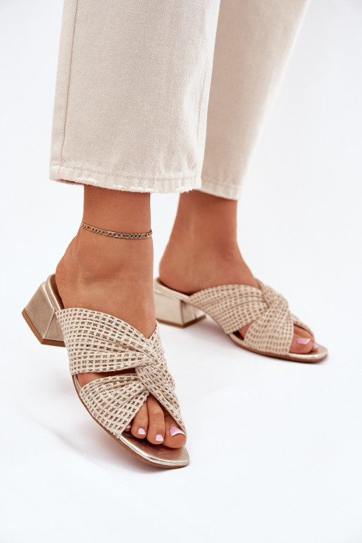 Pantofole da donna Klocke Deveciejka 06955-25 beige-colore dorato Pantofole da donna Klocke Deveciejka 06955-25 beige-colore dorato