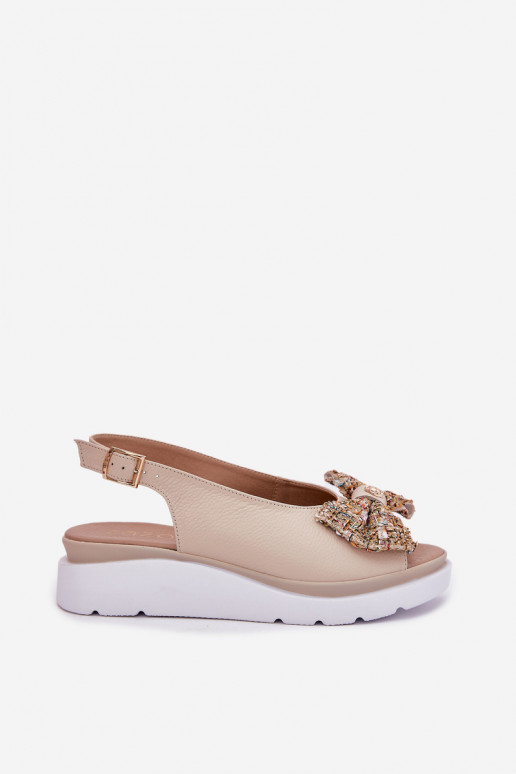 Sandali da donna Femminile Su un cuneo con nastri Zazoo 1882 beige Sandali da donna Femminile Su un cuneo con nastri Zazoo 1882 beige