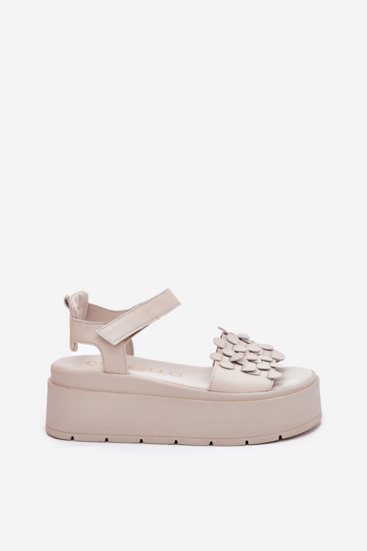 Sandali da donna Femminile con una piattaforma CheBello 4701 beige Sandali da donna Femminile con una piattaforma CheBello 4701 beige