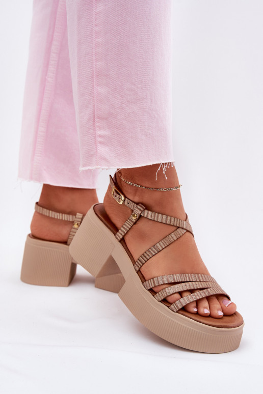 Sandali da donna Femminile Deveciejka 06990-25 colore dorato