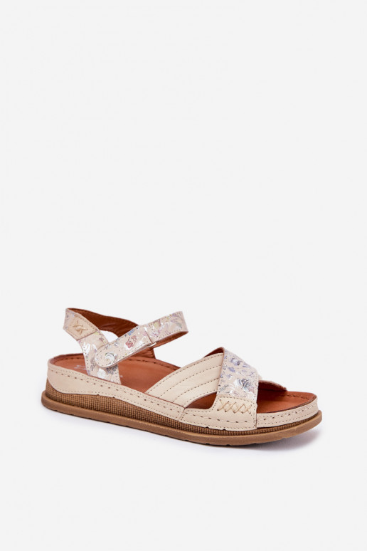 Sandali da donna Femminile con una piattaforma Deveciejka L7064-37 colore avorio Sandali da donna Femminile con una piattaforma Deveciejka L7064-37 colore avorio