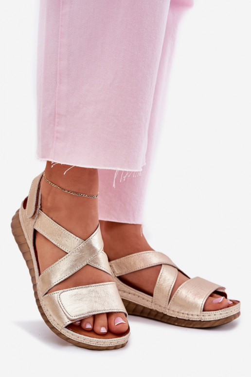 Sandali da donna Femminile con chiusure adesive Deveciejka L6848-25 colore dorato