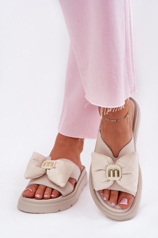 Pantofole in pelle Femminile con una piattaforma con nastri CheBello 4647 beige Pantofole in pelle Femminile con una piattaforma con nastri CheBello 4647 beige