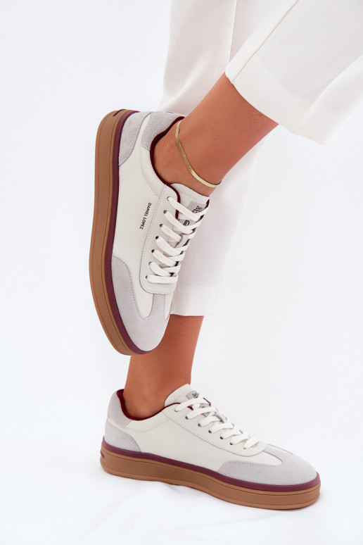 Pelle Femminile Scarpe modello sneakers Daniel Lopez Just Dare SS2D4008 Bianco-colore grigio Pelle Femminile Scarpe modello sneakers Daniel Lopez Just Dare SS2D4008 Bianco-colore grigio