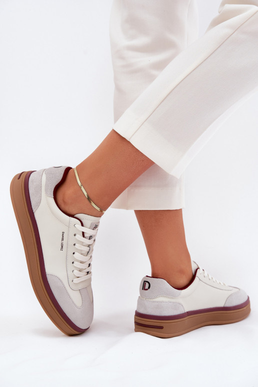 Pelle Femminile Scarpe modello sneakers Daniel Lopez Just Dare SS2D4008 Bianco-colore grigio Pelle Femminile Scarpe modello sneakers Daniel Lopez Just Dare SS2D4008 Bianco-colore grigio