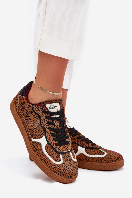 Scarpe modello sneakers Femminile Daniel Lopez Just Dare SS2D4016 colore marrone