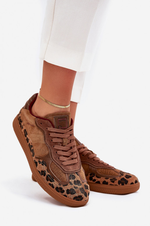 Scarpe modello sneakers Femminile Daniel Lopez Just Dare SS2D4017 con motivi di pelliccia di leopardo Scarpe modello sneakers Femminile Daniel Lopez Just Dare SS2D4017 con motivi di pelliccia di leopardo