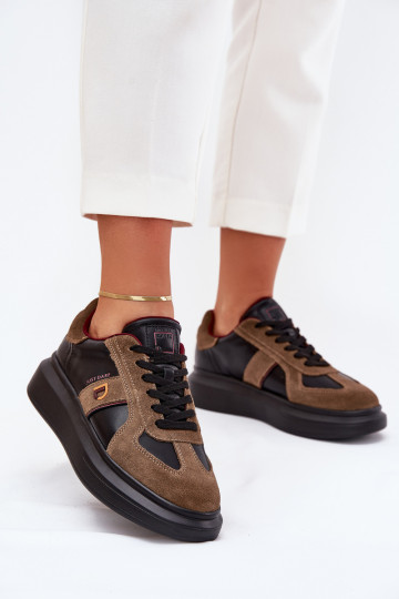 Pelle Femminile Scarpe modello sneakers con una piattaforma Daniel Lopez Just Dare SS2D4001 colore nero