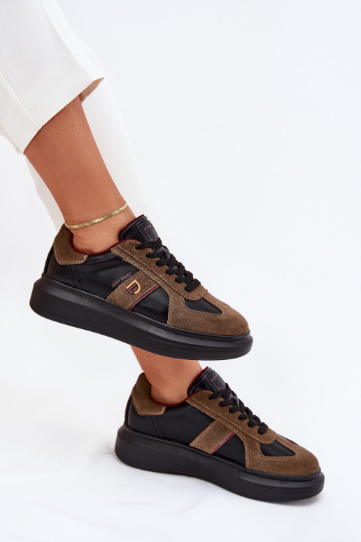 Pelle Femminile Scarpe modello sneakers con una piattaforma Daniel Lopez Just Dare SS2D4001 colore nero Pelle Femminile Scarpe modello sneakers con una piattaforma Daniel Lopez Just Dare SS2D4001 colore nero