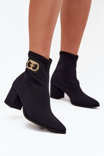 Stivaletti da donna con dettagli dorati Zazoo 3128 color nero 2