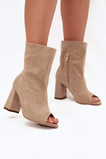 Stivaletti in suede con tacco aperto Zazoo 3830 color sabbia 2