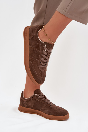 dalla pelle scamosciata Scarpe modello sneakers Femminile Big Star SS274676 HI-POLY SYSTEM colore marrone