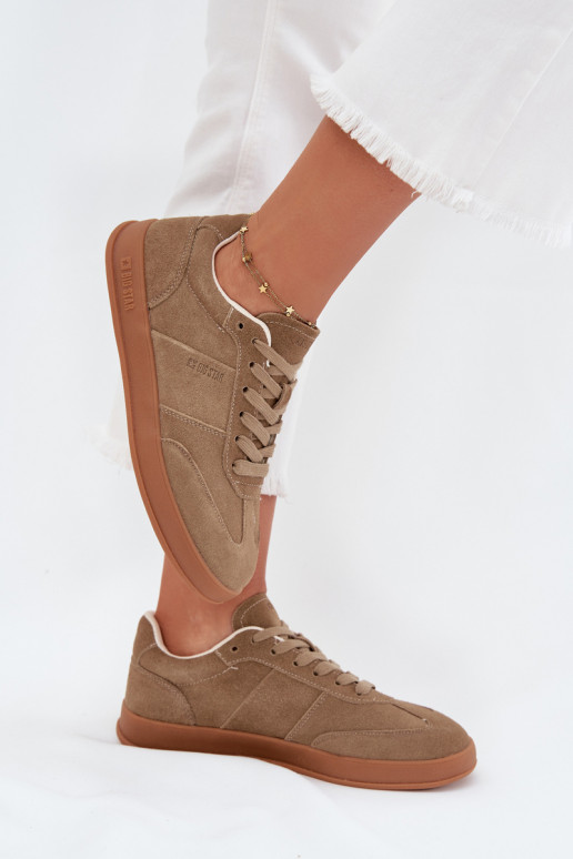 dalla pelle scamosciata Scarpe modello sneakers Femminile Big Star SS274675 HI-POLY SYSTEM beige