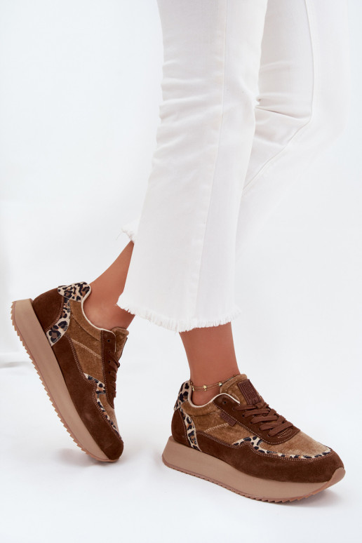 dalla pelle scamosciata Scarpe modello sneakers Femminile Big Star OO274A313 HI-POLY SYSTEM colore marrone con motivi di pellicc dalla pelle scamosciata Scarpe modello sneakers Femminile Big Star OO274A313 HI-POLY SYSTEM colore marrone con motivi di pellicc