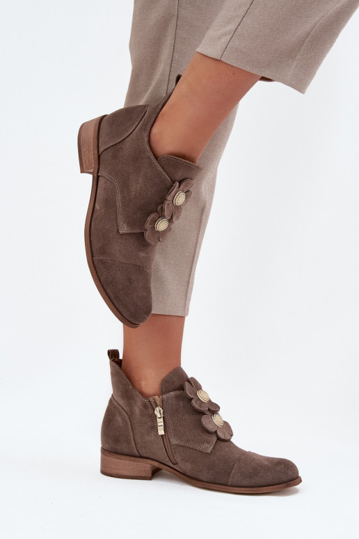 dalla pelle scamosciata scarpe Femminile Con decorazionii con motivi florealikami Zazoo 3080 beige