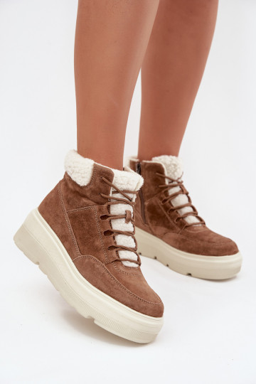 dalla pelle scamosciata Stivali da neve Femminile con riscaldamento con una piattaforma Vinceza 95354 colore marrone 2