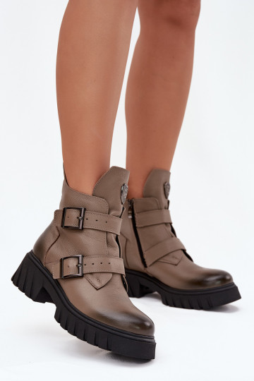 Stivali in pelle foderati per donna con fibbie e dettagli decorativi, Zazoo 60482, colore sabbia 2