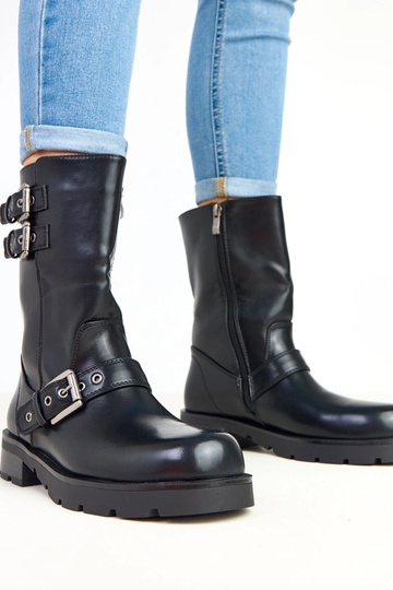 Stivaletti neri con...