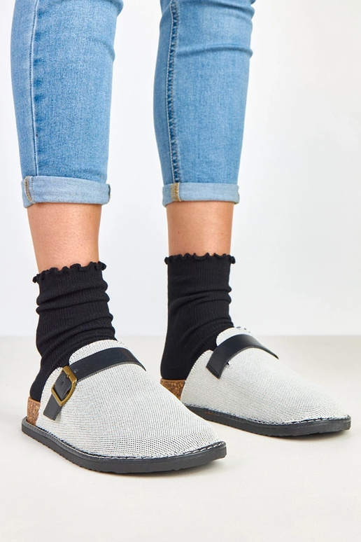 Ciabatte nere su piattaforma in... Ciabatte nere su piattaforma in...