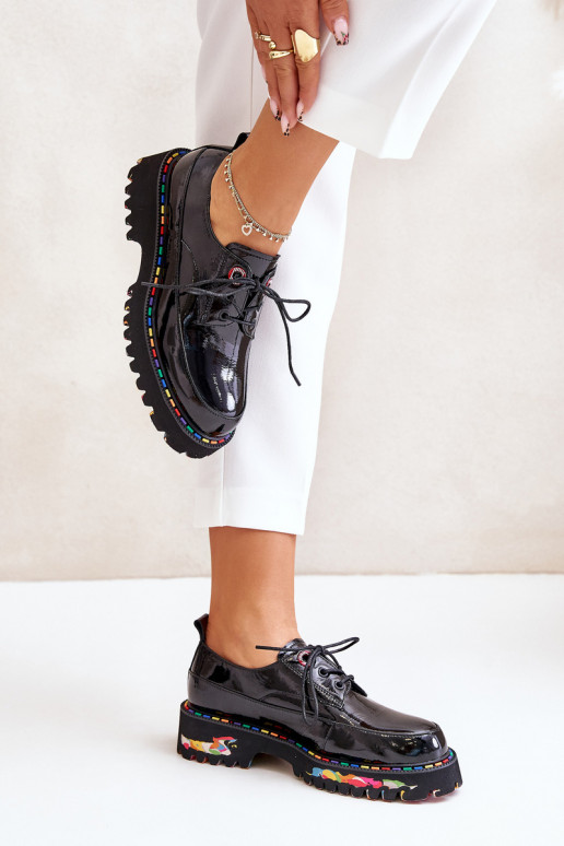 con effetto vernice scarpe Femminile con lacci Artiker 55C0497 colore nero con effetto vernice scarpe Femminile con lacci Artiker 55C0497 colore nero