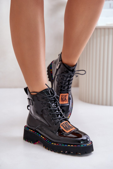 con effetto vernice Stivali scarpe Femminile Al Castello Pelle Artiker 55C0517 colore nero