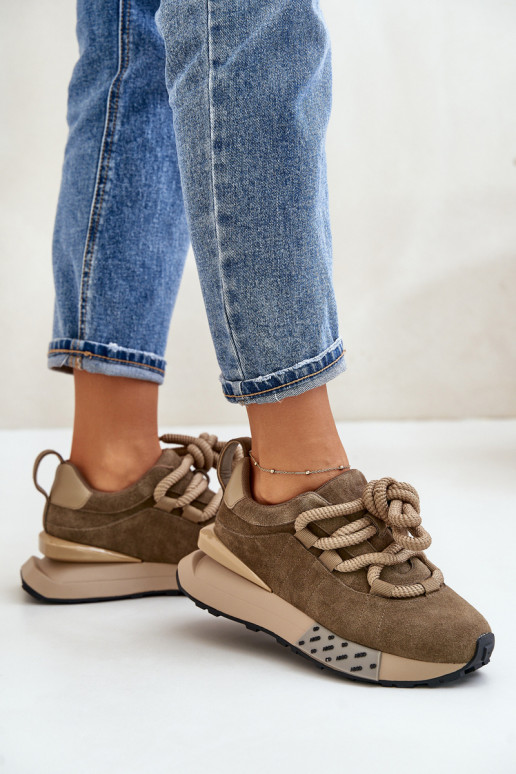 dalla pelle scamosciata Scarpe modello sneakers Femminile con una piattaformaGrubym Allacciaturam Artiker 54C1466 colore marrone